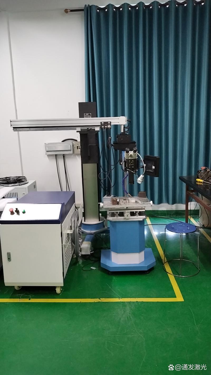 一體式光纖激光器模具焊機 國家高新技術企業(yè)引領激光焊接新潮流